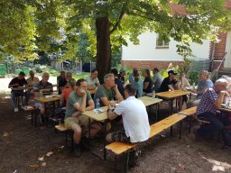 KIV-Lehrbienenstand